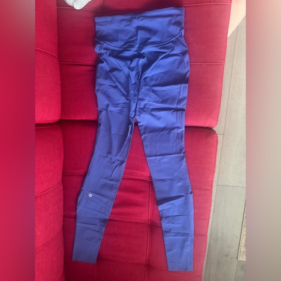 lululemon athletica Psychic Blue Leggings - Picture 5 of 10